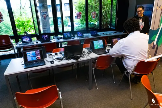 Copyright : Michael Bally